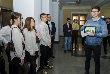 Старшеклассники Оренбурга познакомились с работой областного парламента